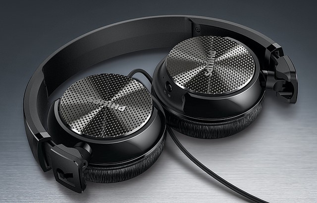 Philips Active Noise Cancellation Headphones uses ActiveShield technology