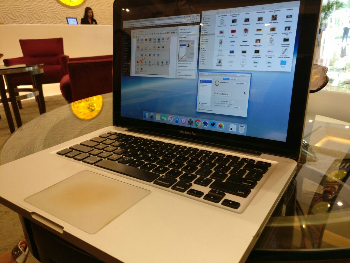 Macbook