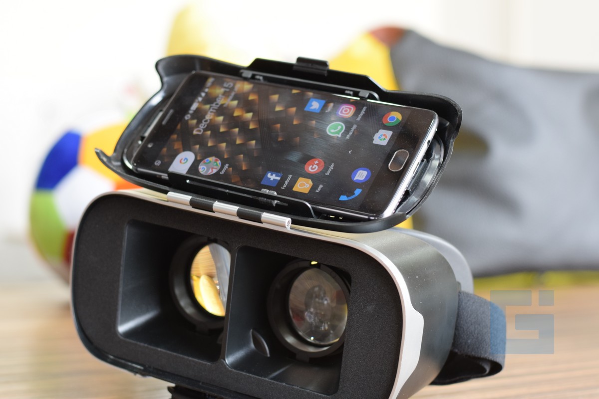 AuraVR Pro VR Headset with Phone - Gizmo Times