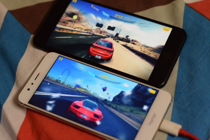 Honor 8 vs iPhone 7 Plus gaming Honor 8 vs iPhone 7 Plus gaming