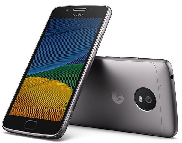 Moto G5 and G5 Plus Moto G5 and G5 Plus