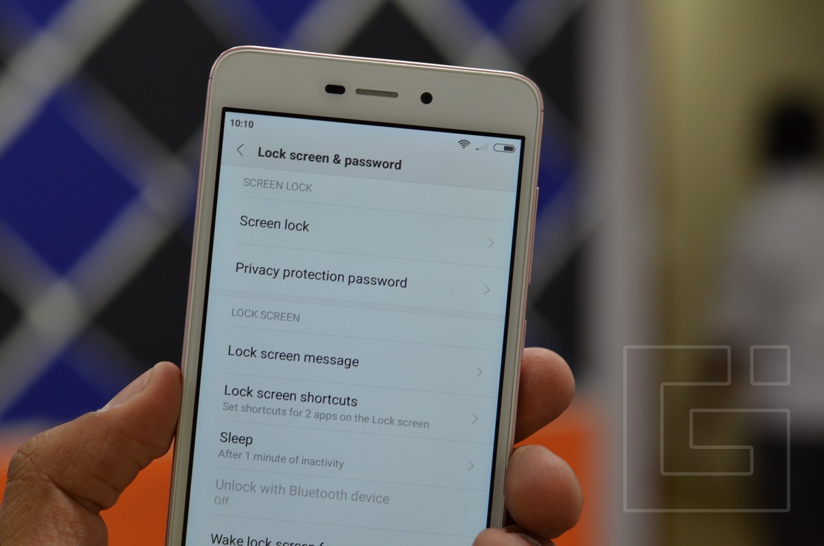 телефон xiaomi redmi 4 как открыть крышку