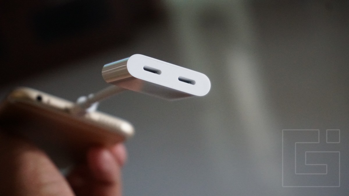 Belkin's Adapter helps listen to audio and charge your iPhone at once