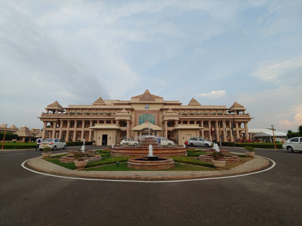 Wide angle capture on LG G7+ ThinQ