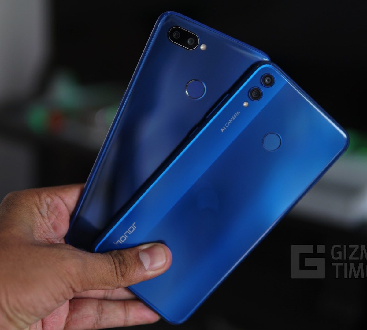 Телефон honor realme