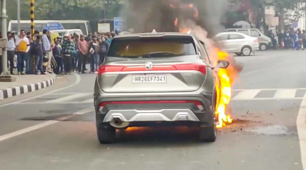 MG Hector catches fire