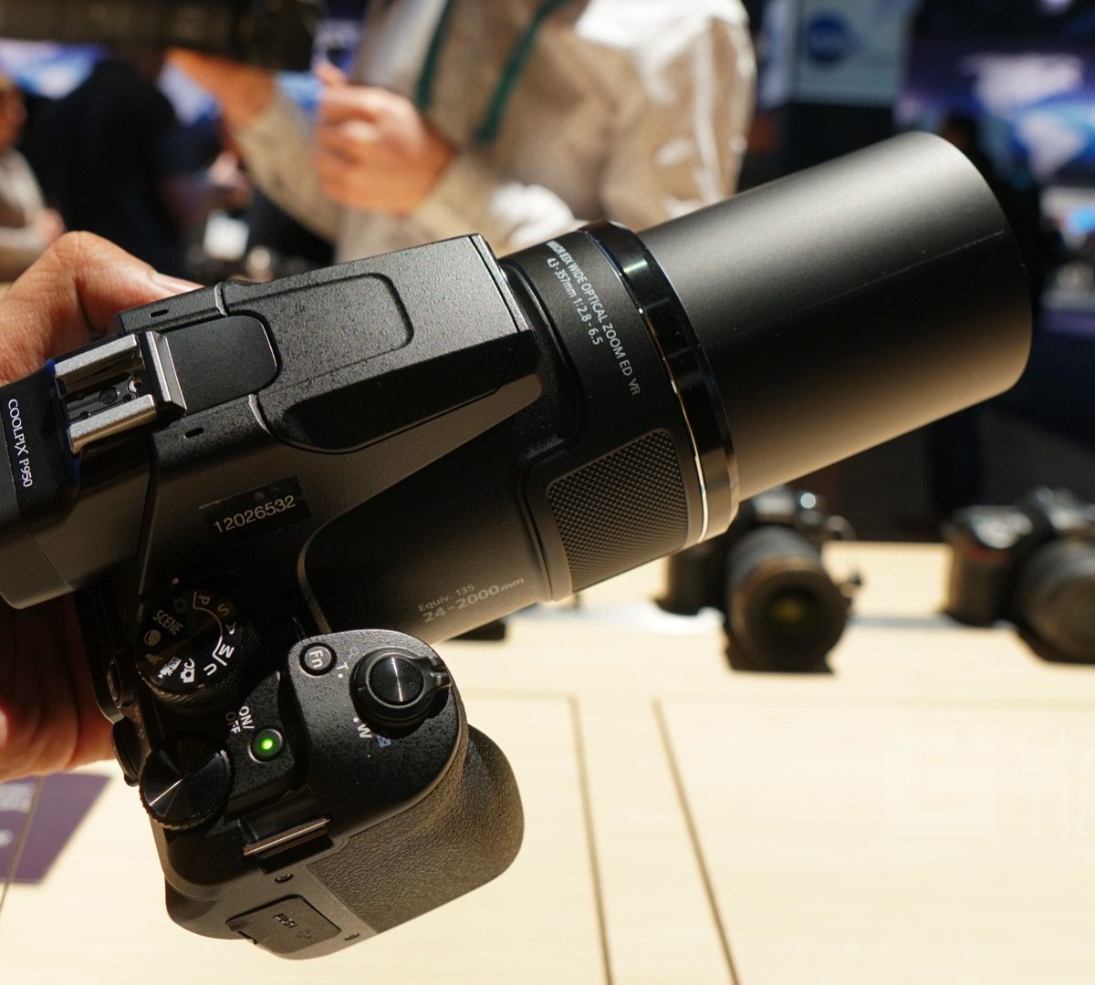 Nikon Coolpix P950 Superzoom Camera with 83x 2000mm zoom - Hands-on