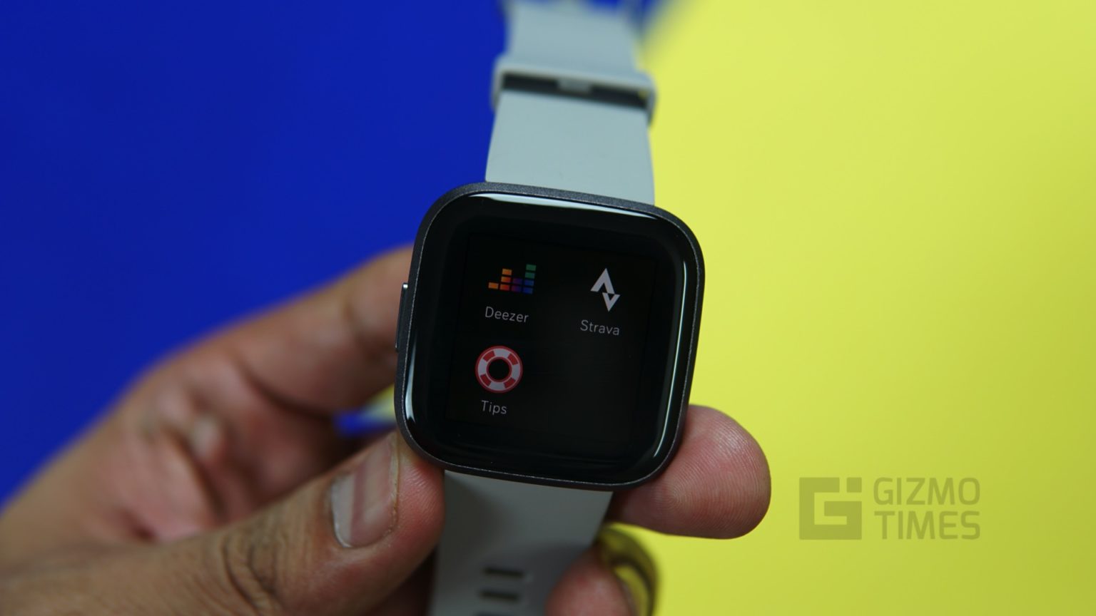 fitbit versa 2 review 2020