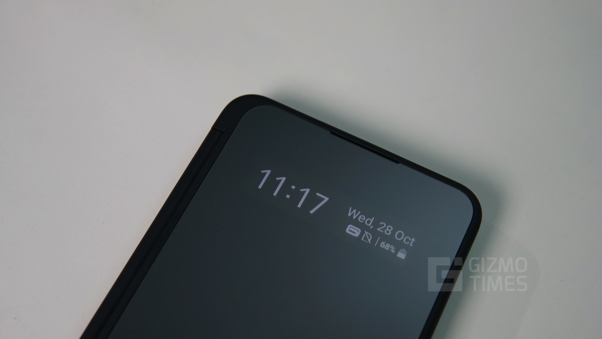 LG G8x outer screen