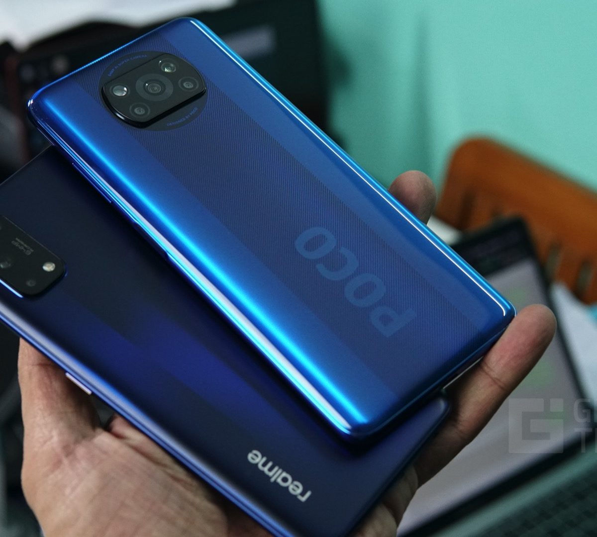 realme 3 pro vs poco x3 pro